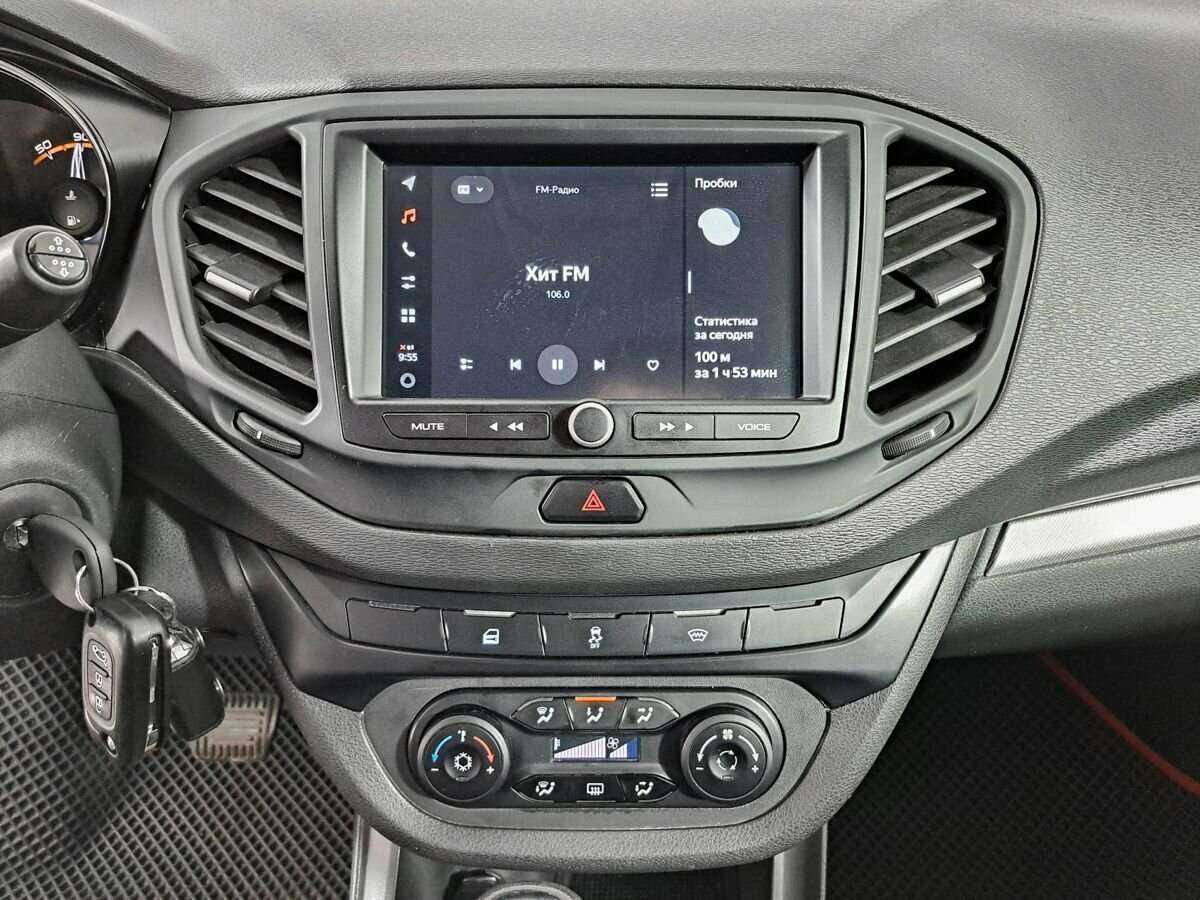 Б/У Лада (ВАЗ) Веста 2021 года. Фото: #11