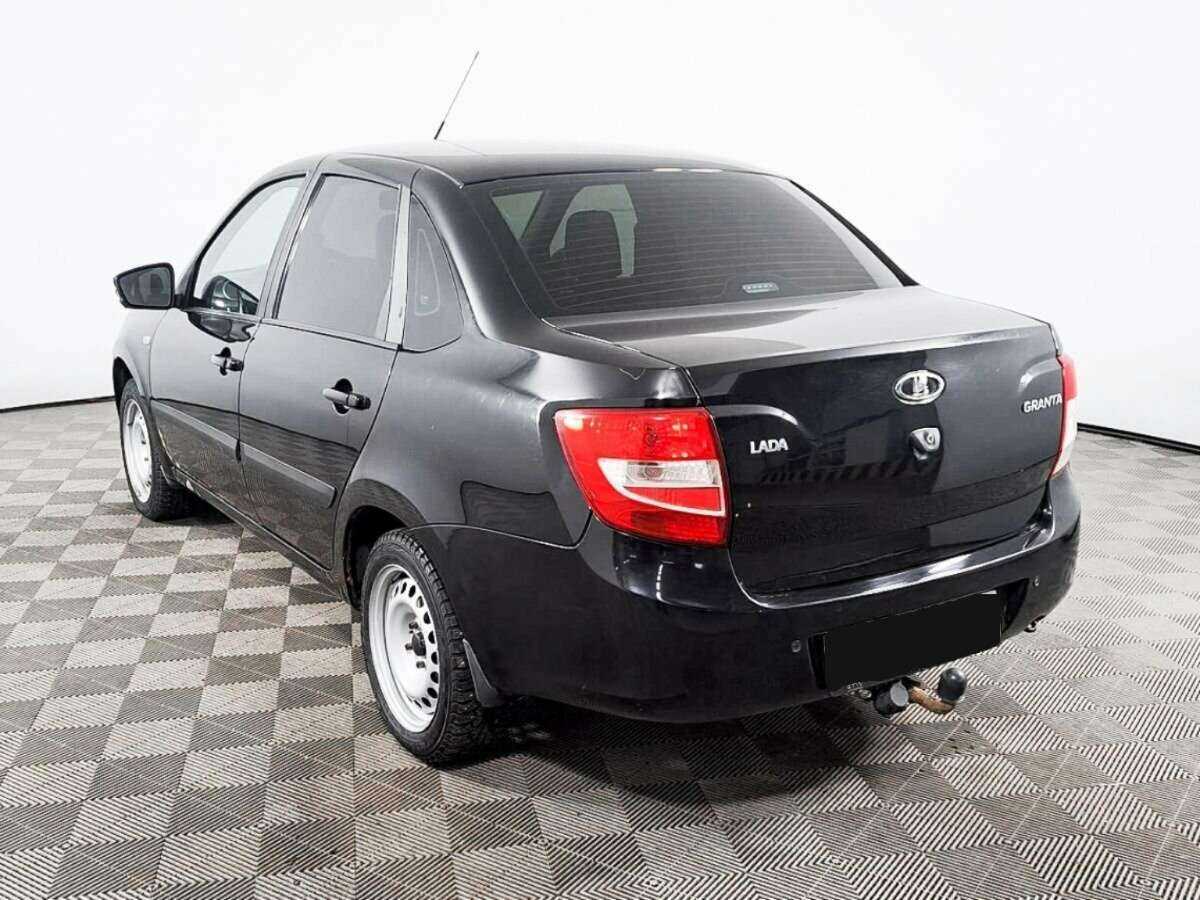 Б/У Лада (ВАЗ) Гранта 2014 года. Фото: #5