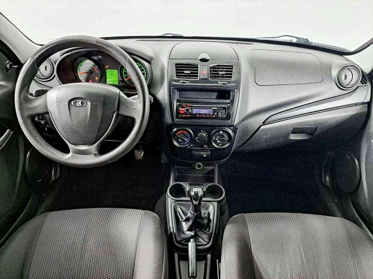 Б/У Лада (ВАЗ) Калина 2015 года. Фото: #11