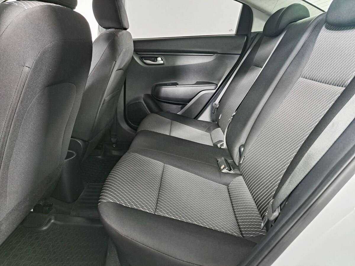 Б/У Киа Рио 2019 года. Фото: #9