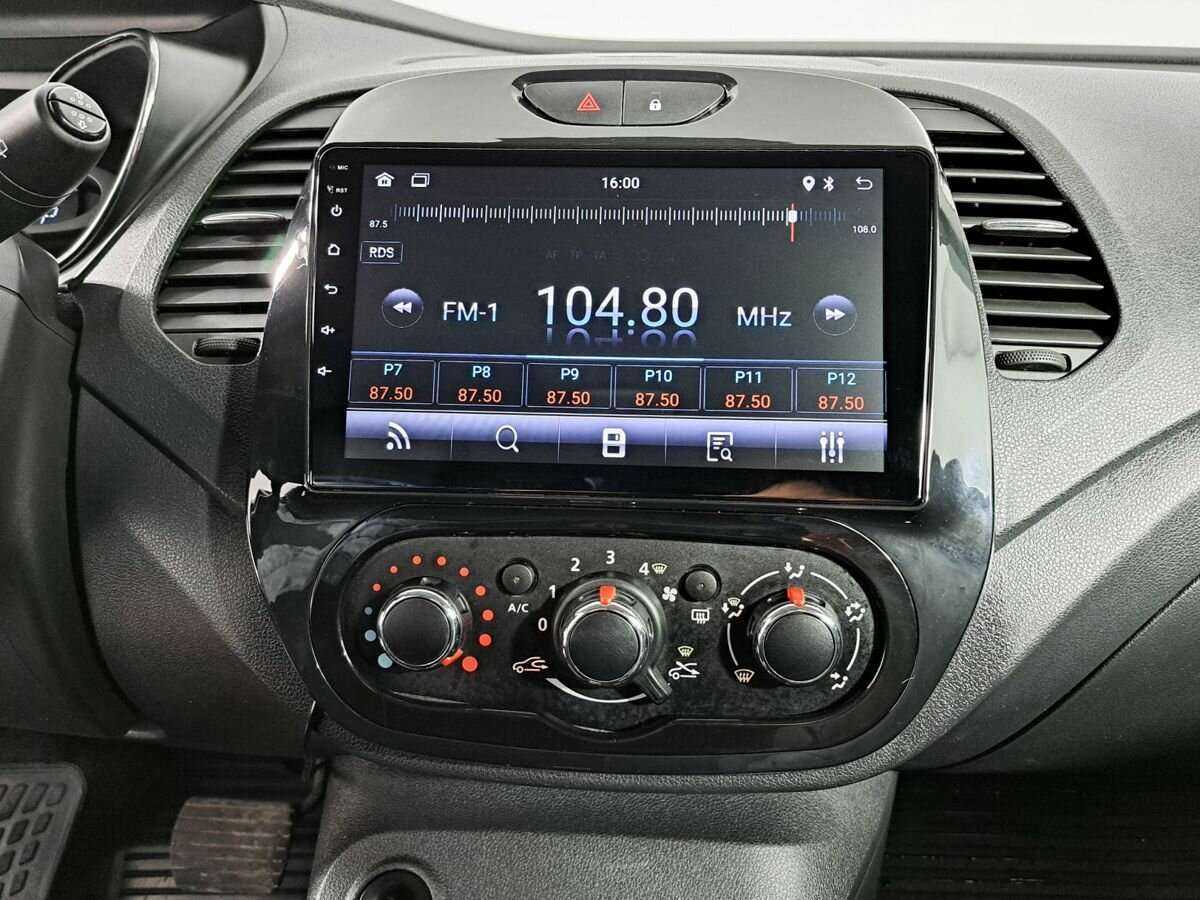 Б/У Рено Каптюр 2017 года. Фото: #12