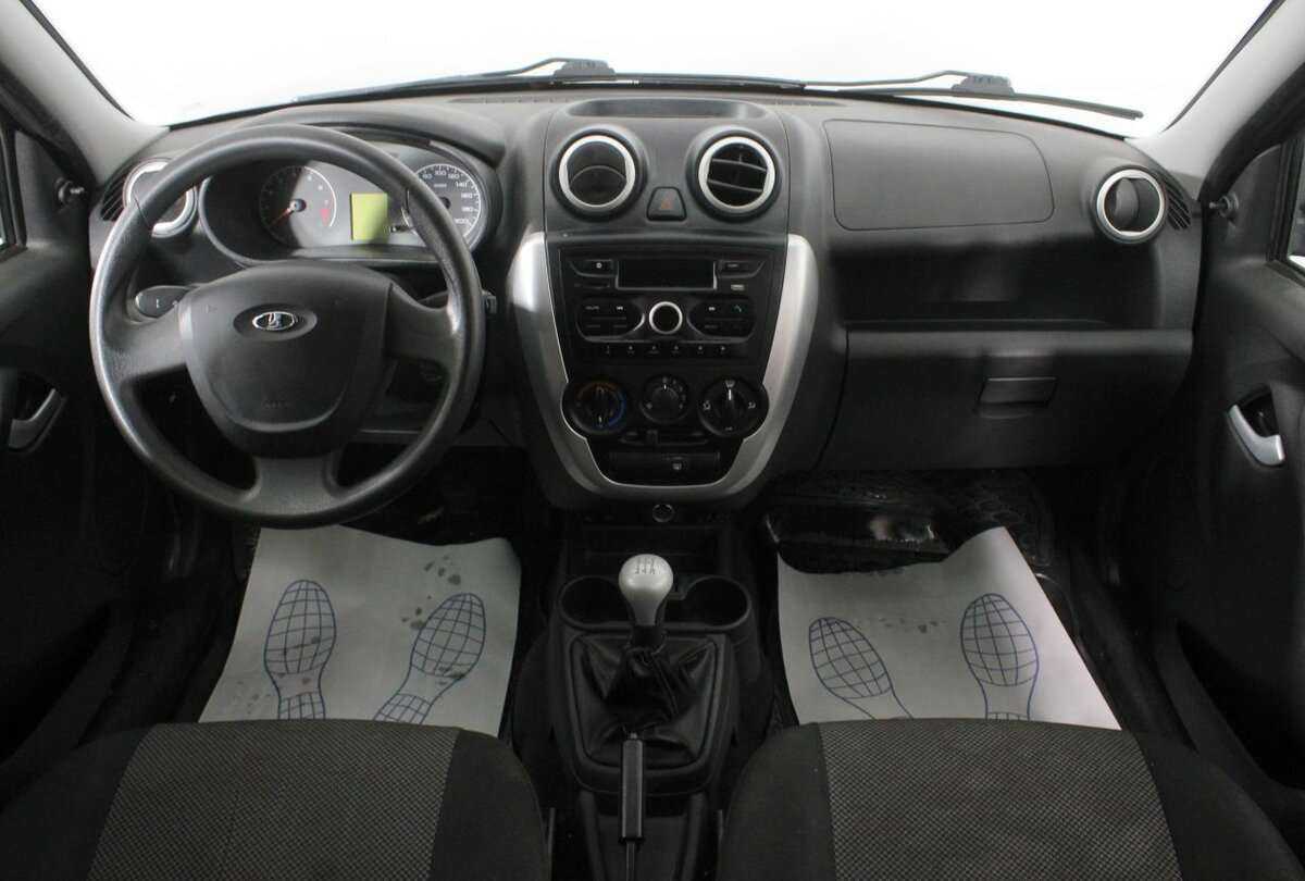 Б/У Лада (ВАЗ) Гранта 2015 года. Фото: #8