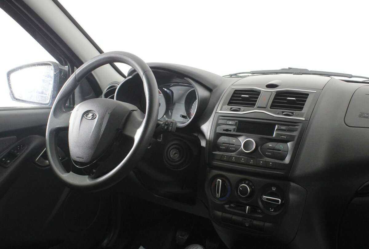 Б/У Лада (ВАЗ) Гранта 2022 года. Фото: #8