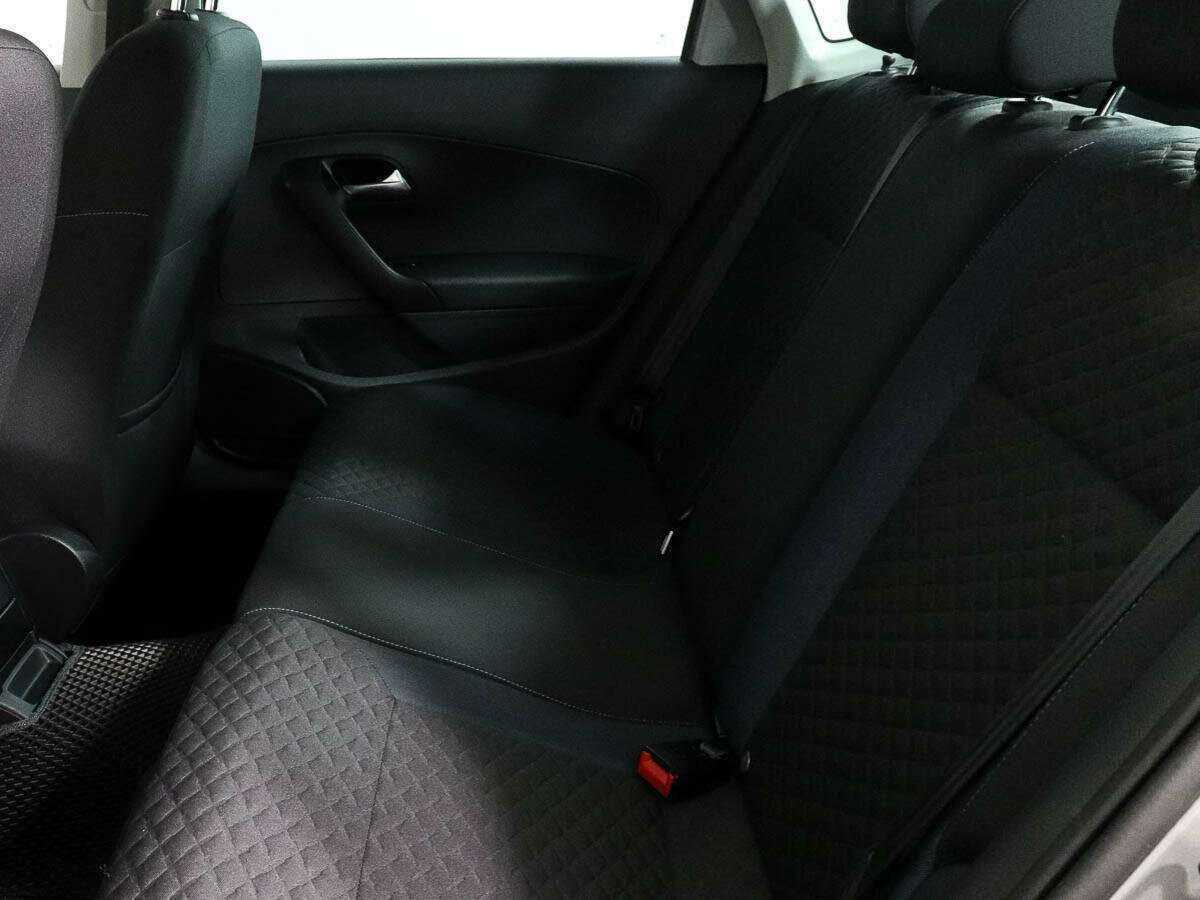 Б/У Фольксваген Поло 2020 года. Фото: #7