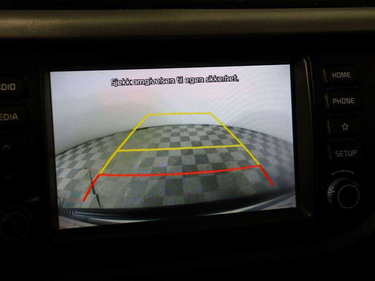 Б/У Киа Рио 2018 года. Фото: #12