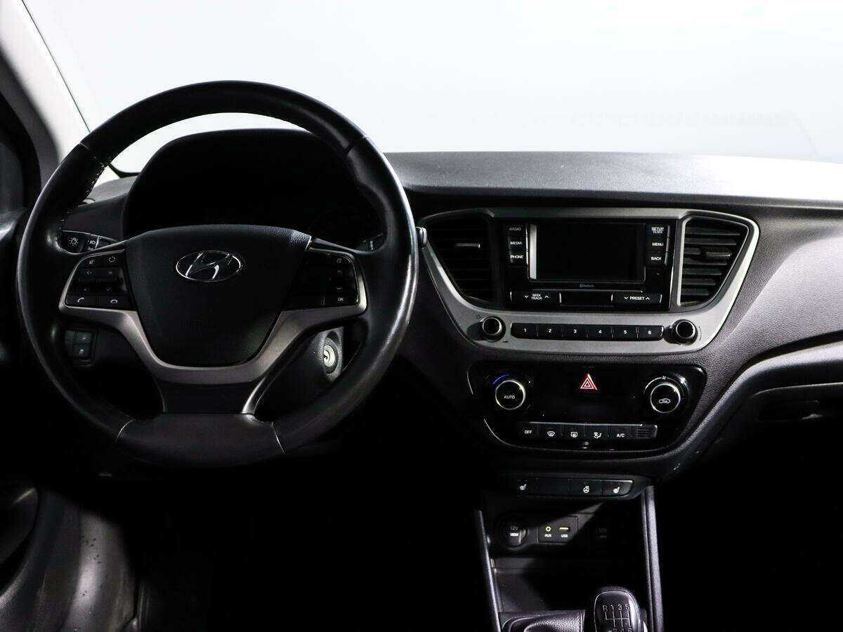 Б/У Хендай Солярис 2017 года. Фото: #9