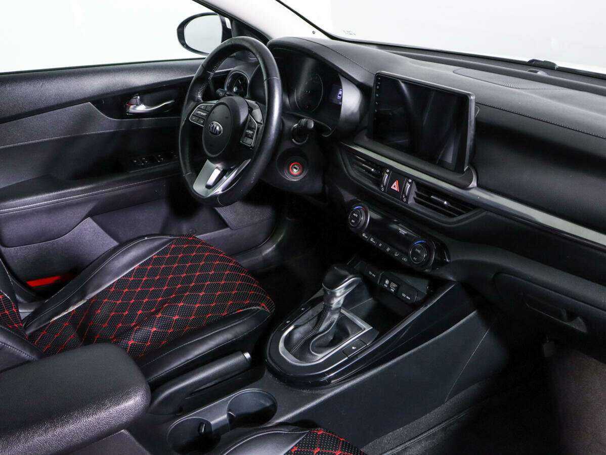 Б/У Киа Церато 2019 года. Фото: #8