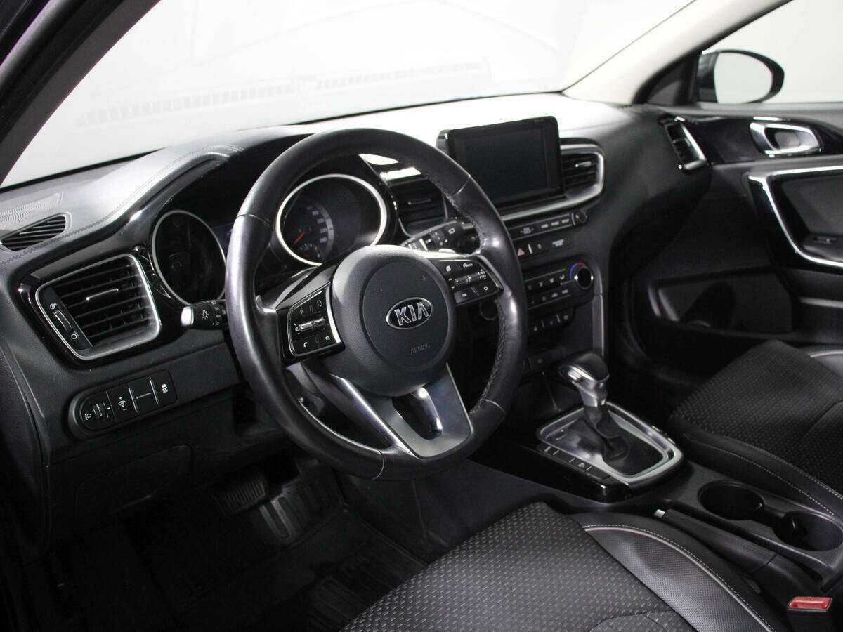 Б/У Киа Сид 2018 года. Фото: #11