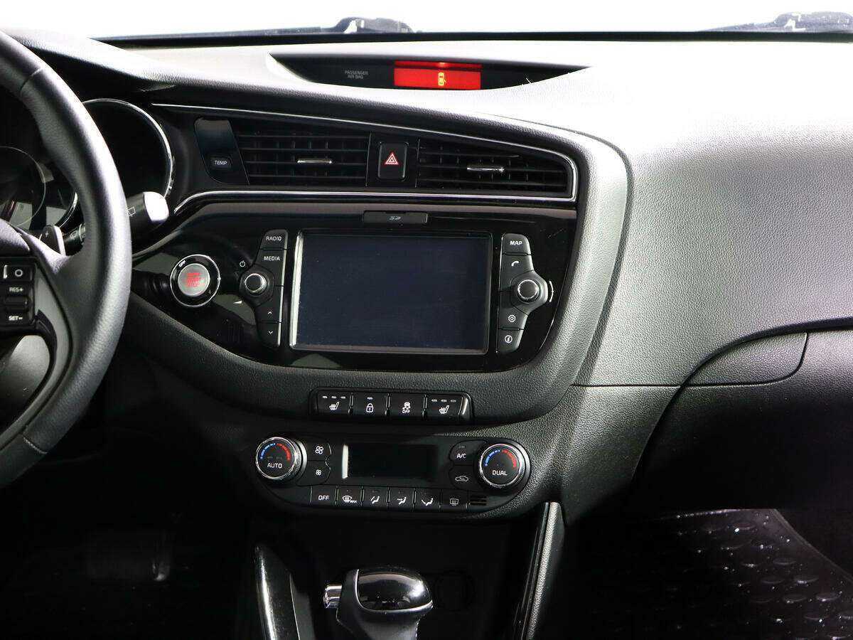 Б/У Киа Сид 2018 года. Фото: #12