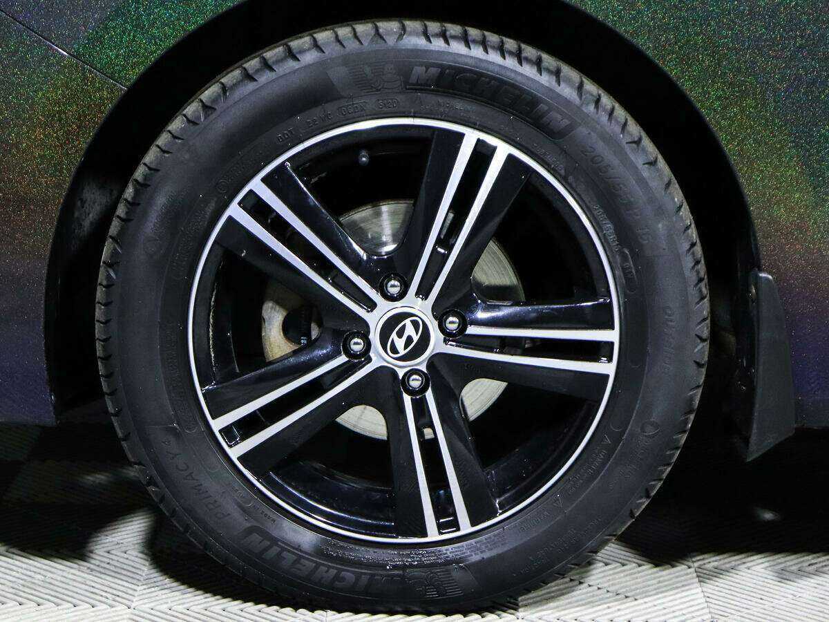 Б/У Хендай Солярис 2017 года. Фото: #16