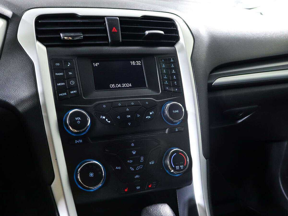 Б/У Форд Мондео 2016 года. Фото: #13