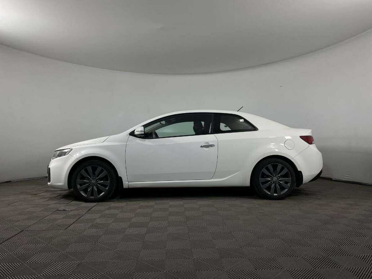 Б/У Киа Церато 2012 года. Фото: #4