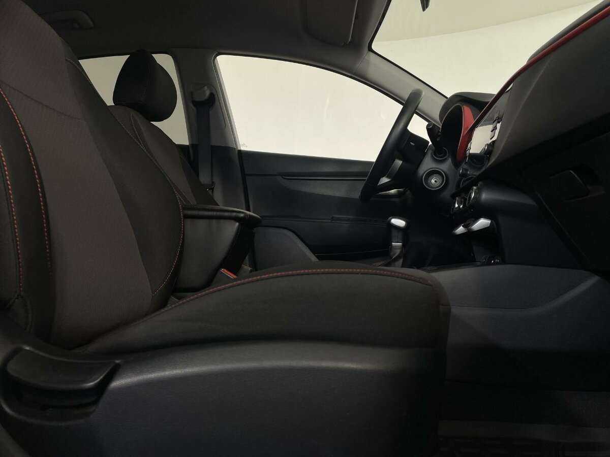 Б/У Киа Рио 2021 года. Фото: #13