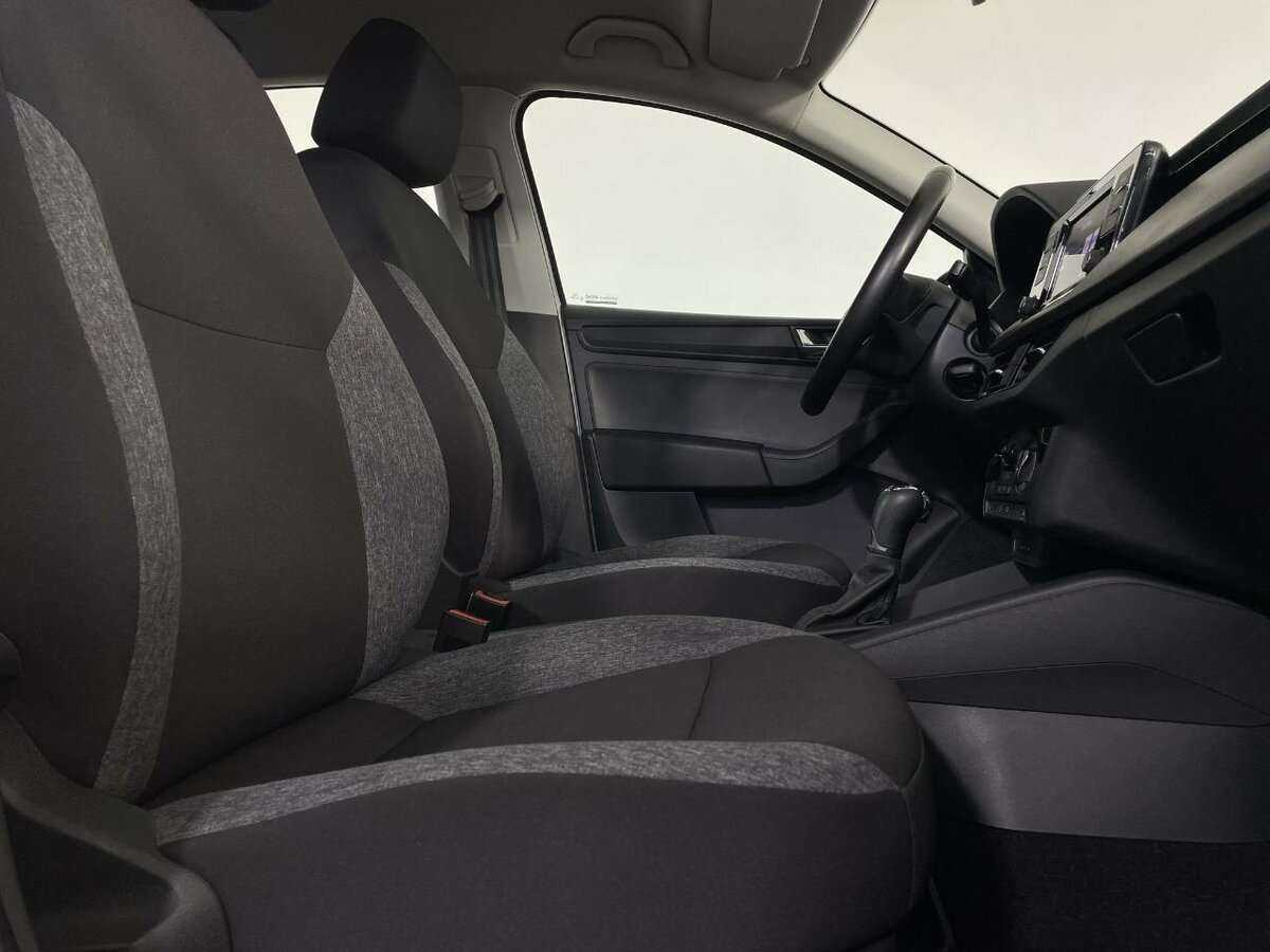 Б/У Шкода Рапид 2020 года. Фото: #13