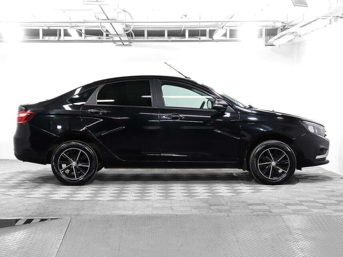 Б/У Лада (ВАЗ) Веста 2020 года. Фото: #3