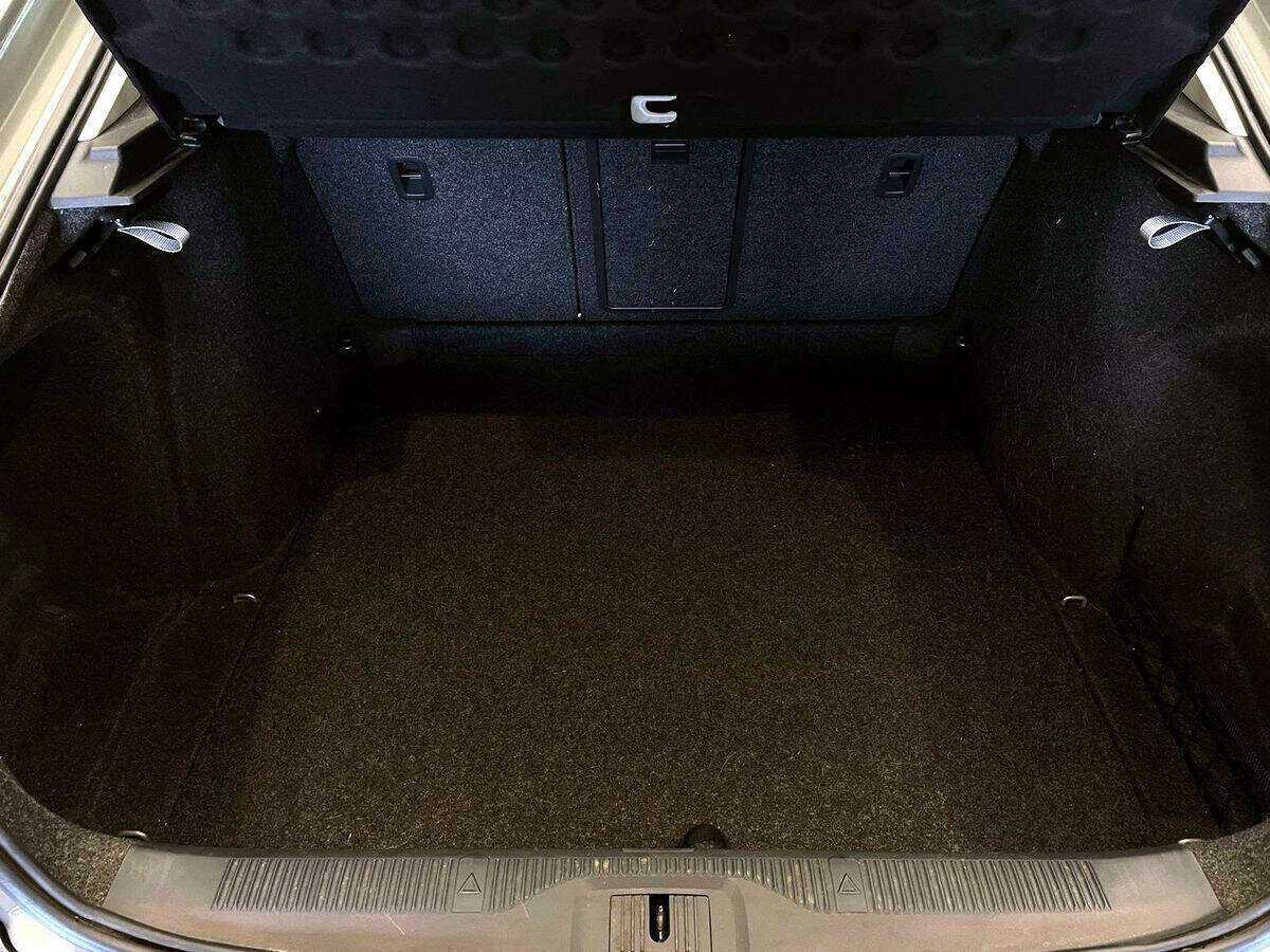 Б/У Шкода Октавия 2012 года. Фото: #8