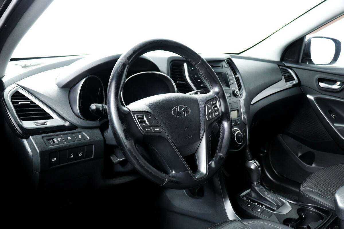 Б/У Хендай Санта Фе 2013 года. Фото: #12