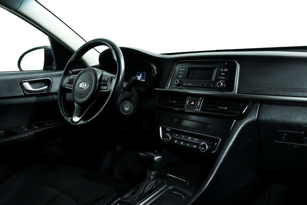 Б/У Киа Оптима 2017 года. Фото: #7