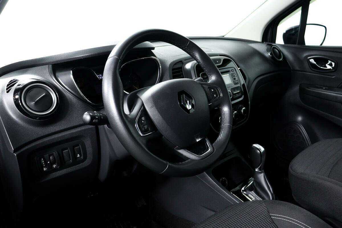 Б/У Рено Каптюр 2016 года. Фото: #12