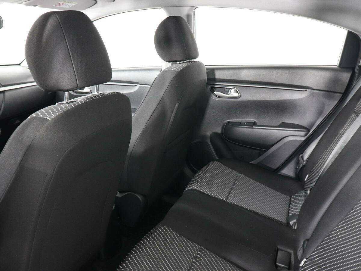 Б/У Киа Рио 2019 года. Фото: #11