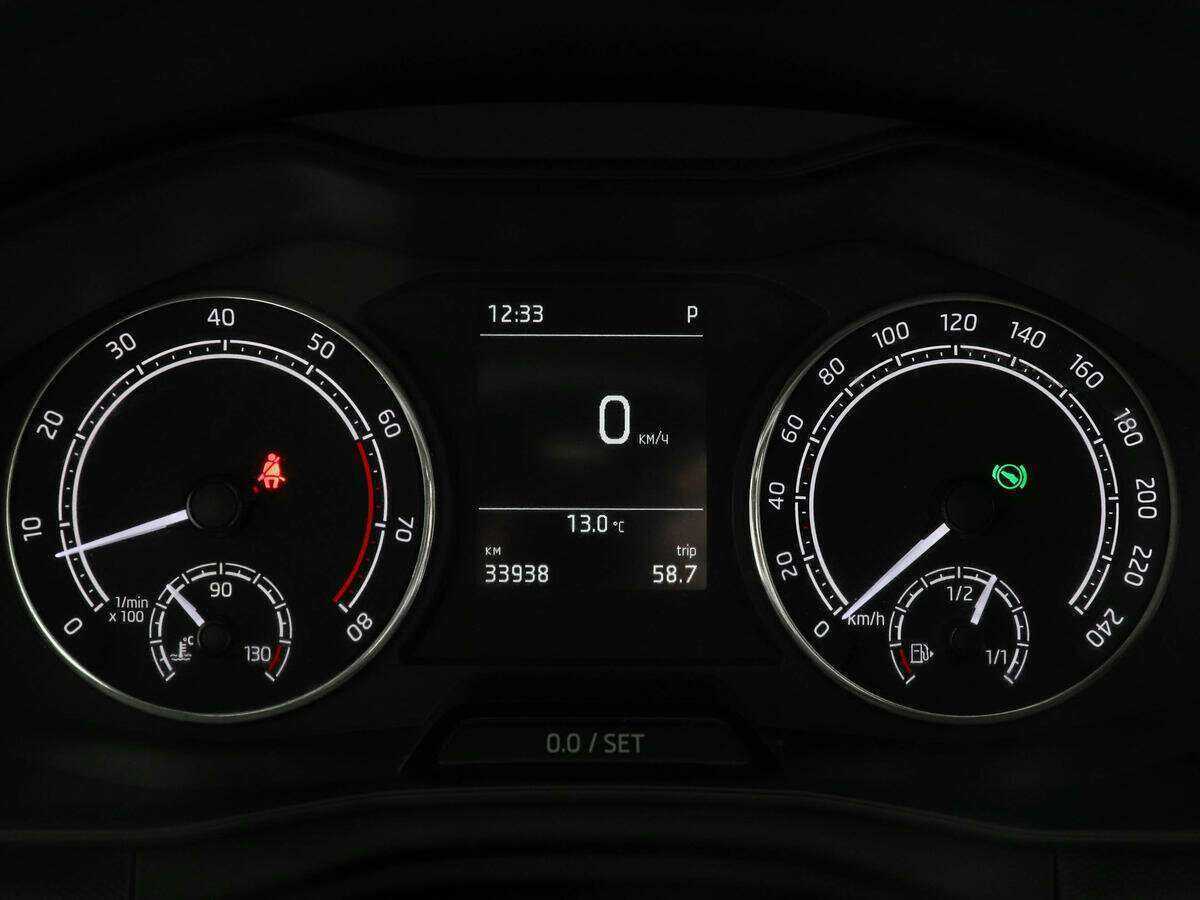 Б/У Шкода Рапид 2021 года. Фото: #10