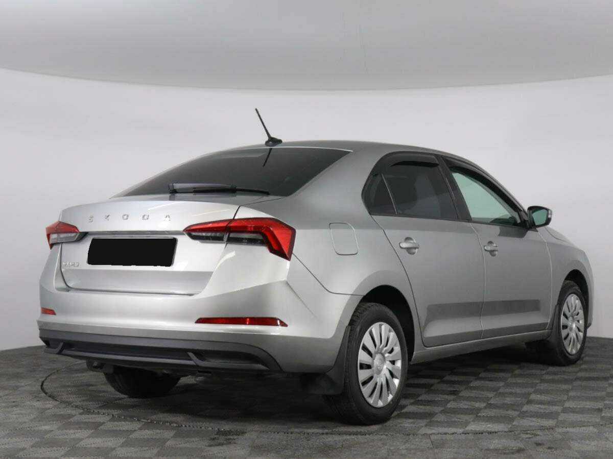 Б/У Шкода Рапид 2021 года. Фото: #4