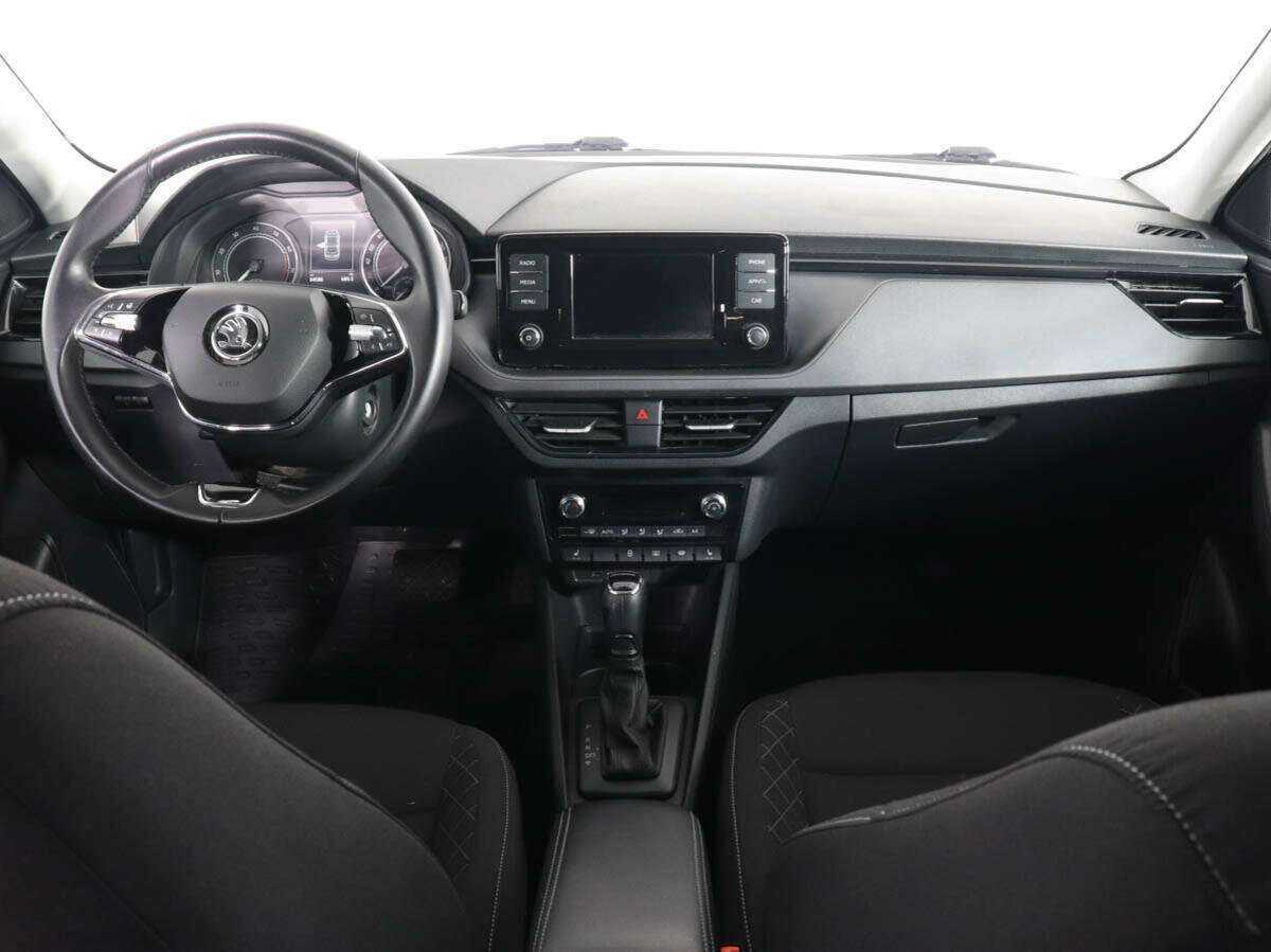 Б/У Шкода Рапид 2021 года. Фото: #10