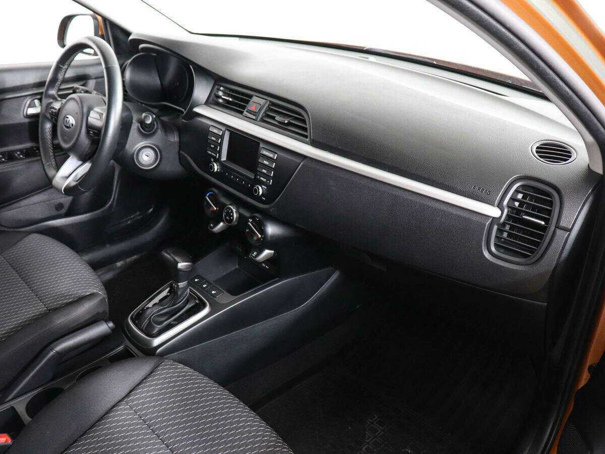 Б/У Киа Рио 2019 года. Фото: #9