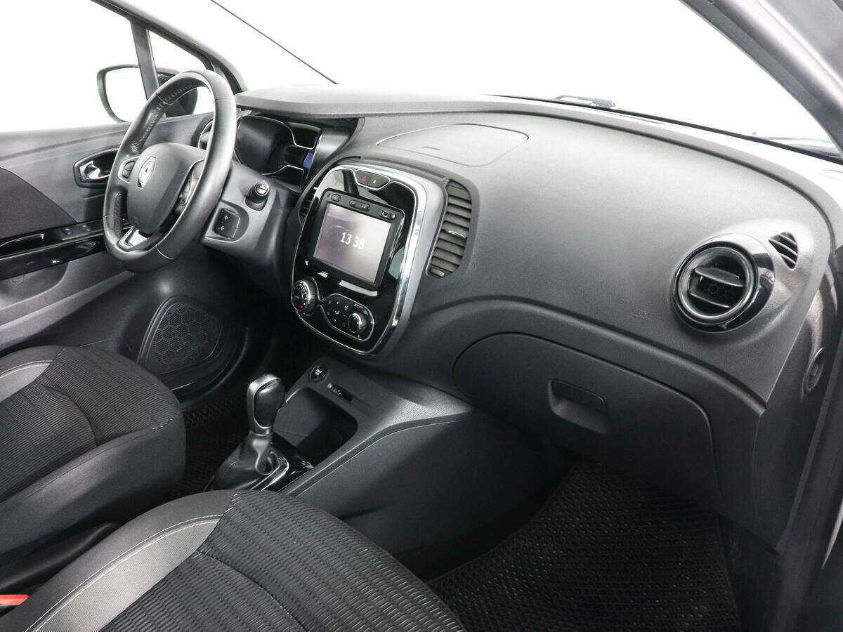 Б/У Рено Каптюр 2017 года. Фото: #9