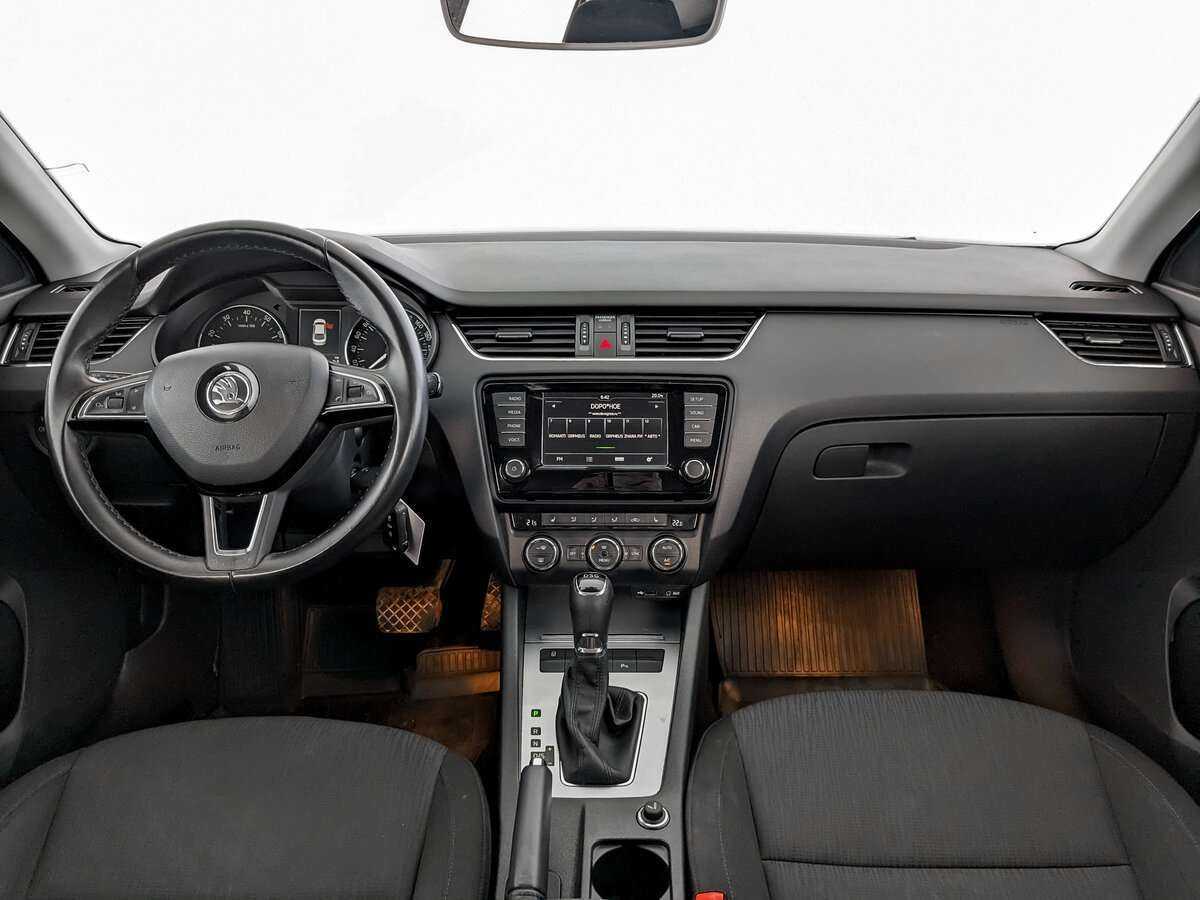 Б/У Шкода Октавия 2016 года. Фото: #10