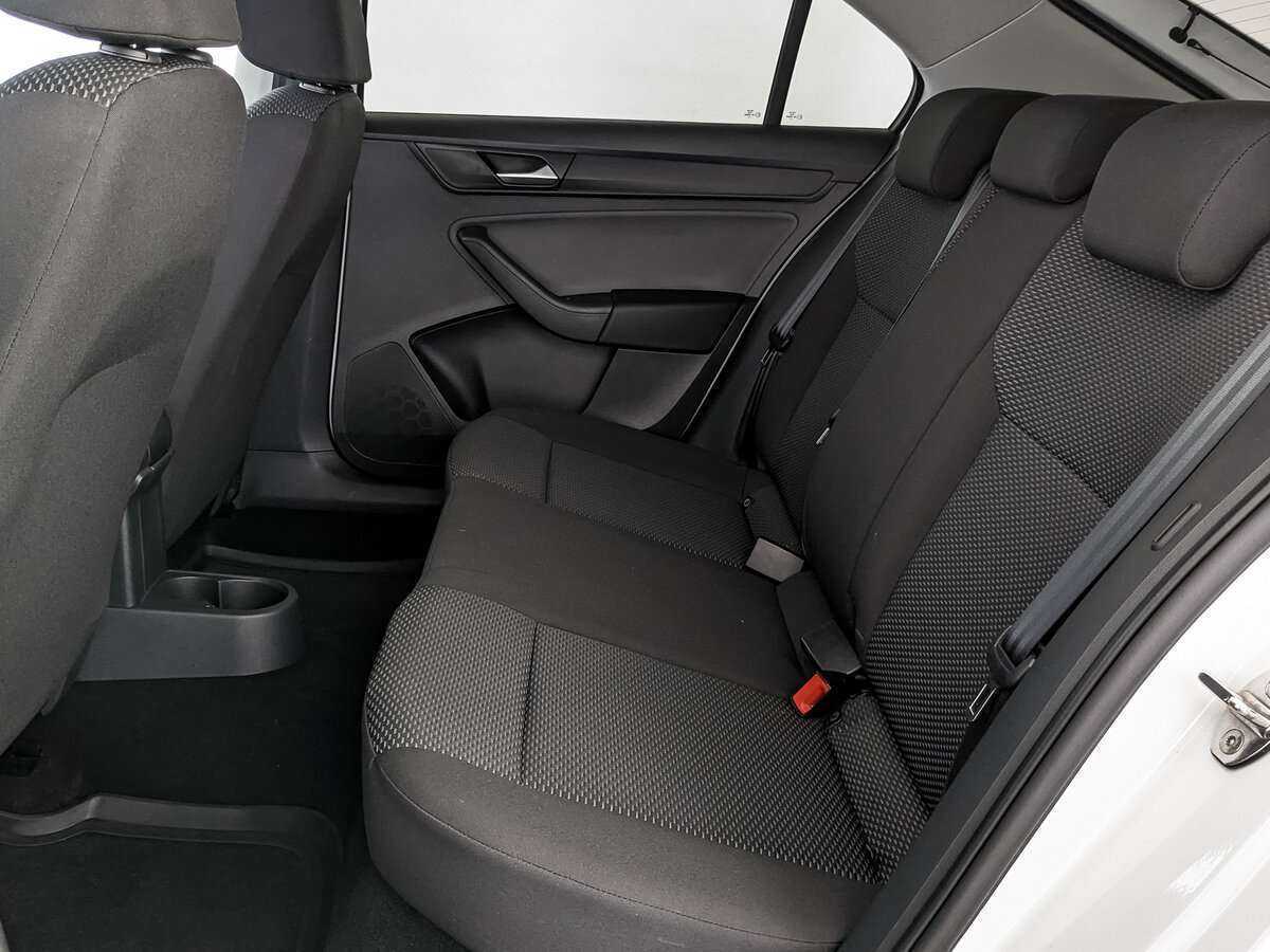 Б/У Фольксваген Поло 2021 года. Фото: #10