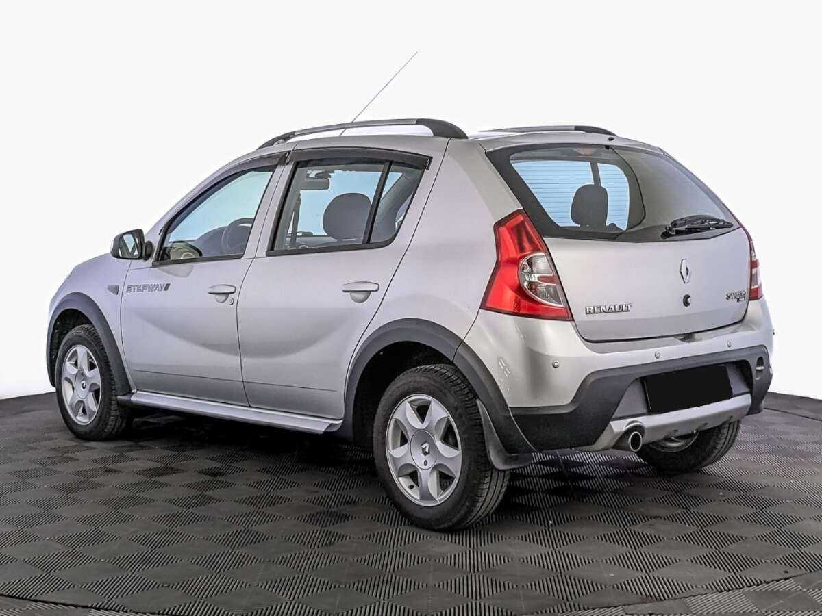 Б/У Рено Сандеро 2013 года. Фото: #5