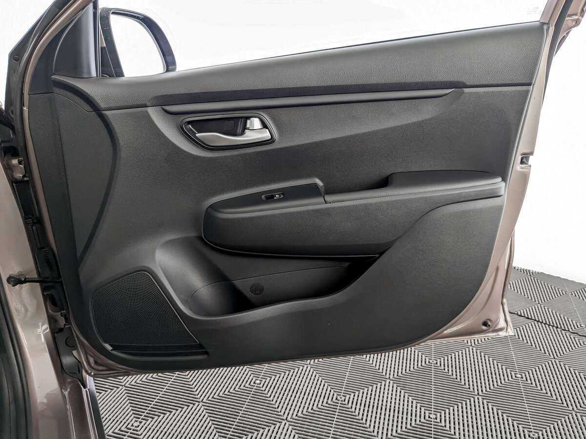 Б/У Киа Рио 2019 года. Фото: #19