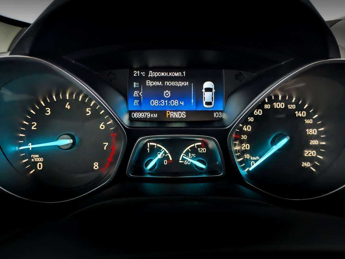 Б/У Форд Куга 2016 года. Фото: #12