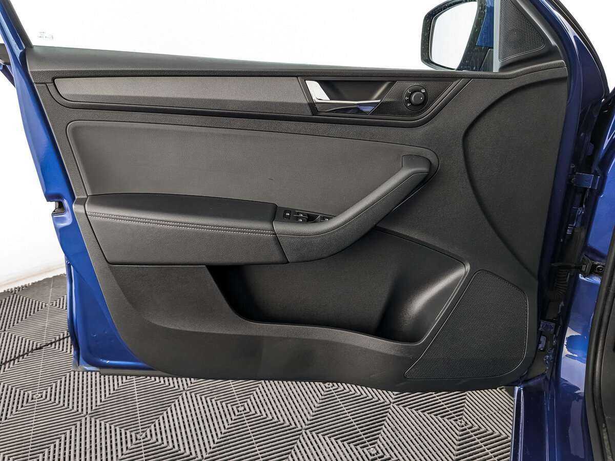 Б/У Шкода Рапид 2021 года. Фото: #14