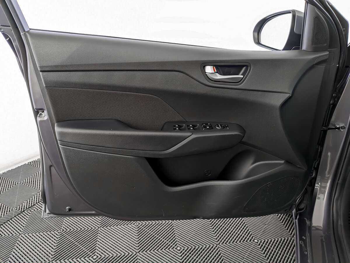 Б/У Хендай Солярис 2022 года. Фото: #13