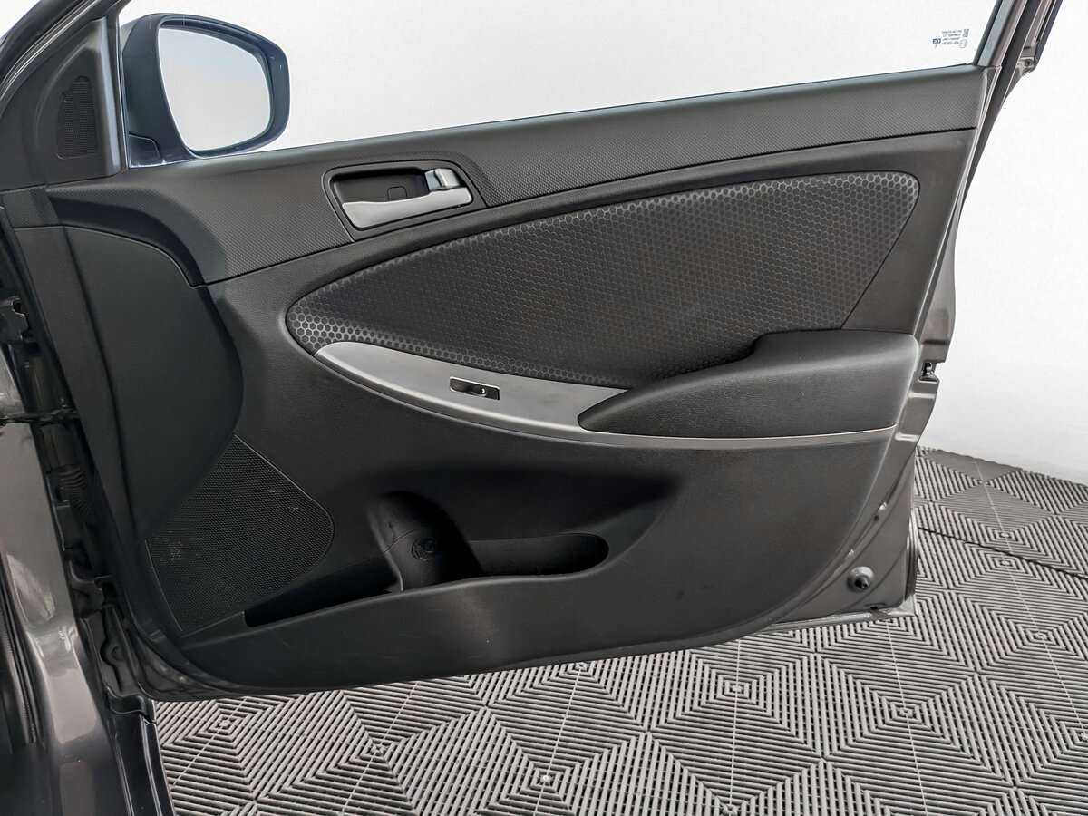 Б/У Хендай Солярис 2016 года. Фото: #19