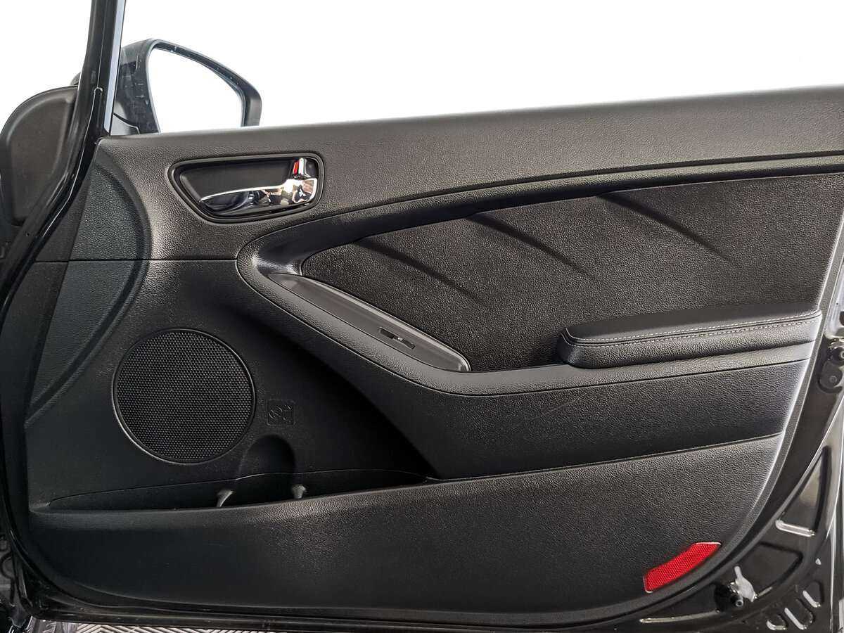 Б/У Киа Церато 2017 года. Фото: #23