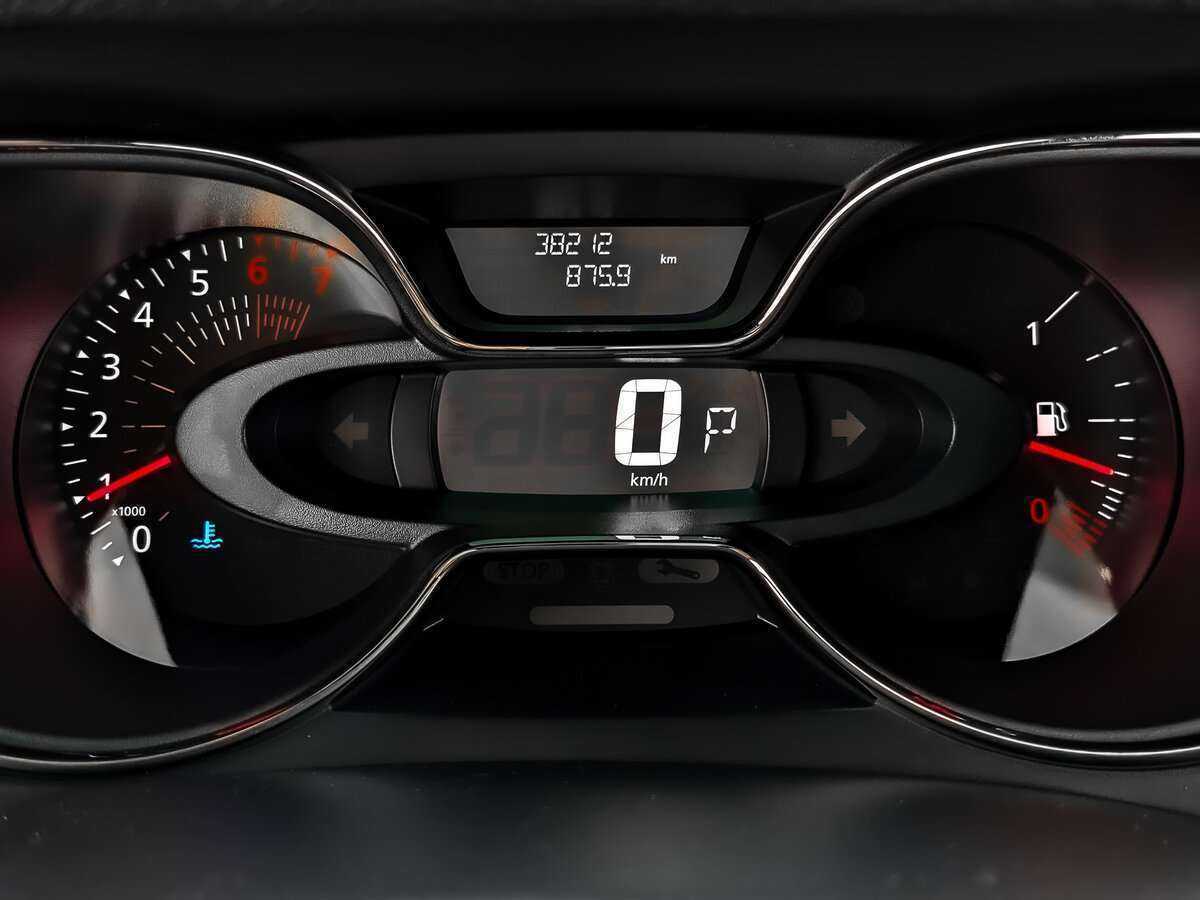 Б/У Рено Каптюр 2020 года. Фото: #11