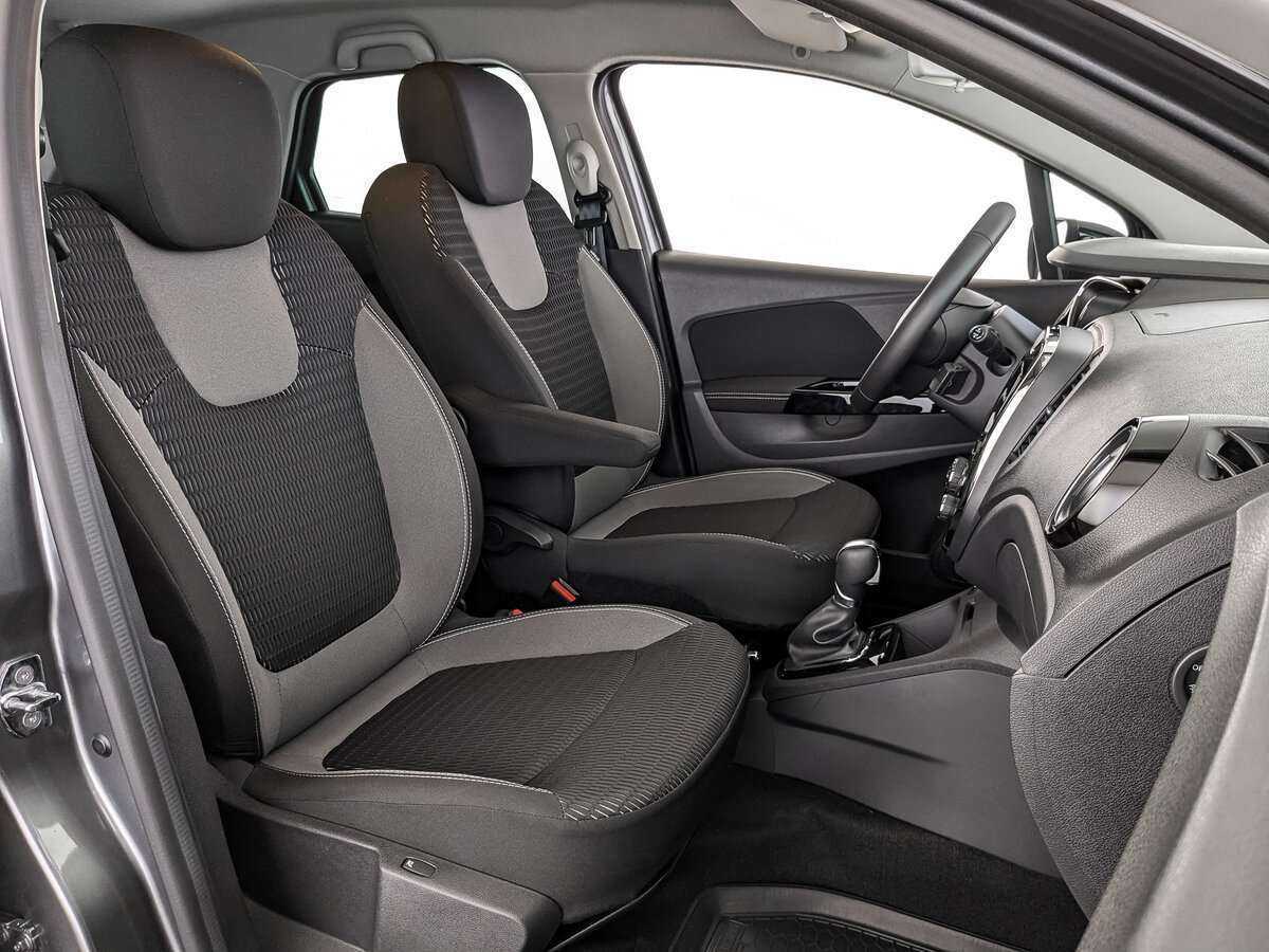 Б/У Рено Каптюр 2020 года. Фото: #18