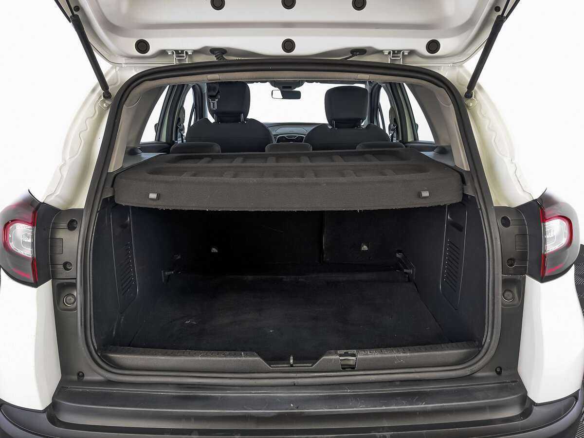 Б/У Рено Каптюр 2019 года. Фото: #9