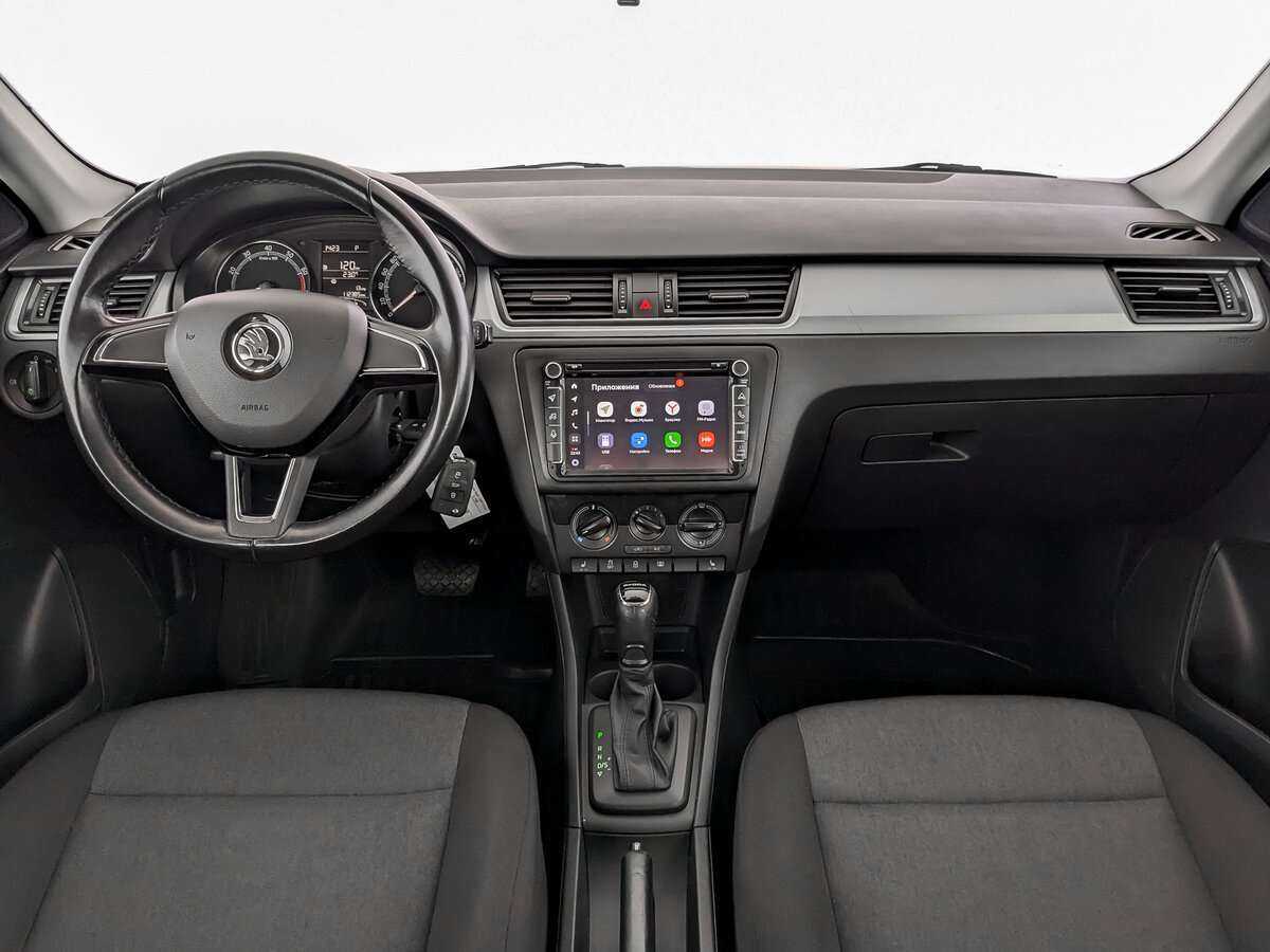 Б/У Шкода Рапид 2018 года. Фото: #11