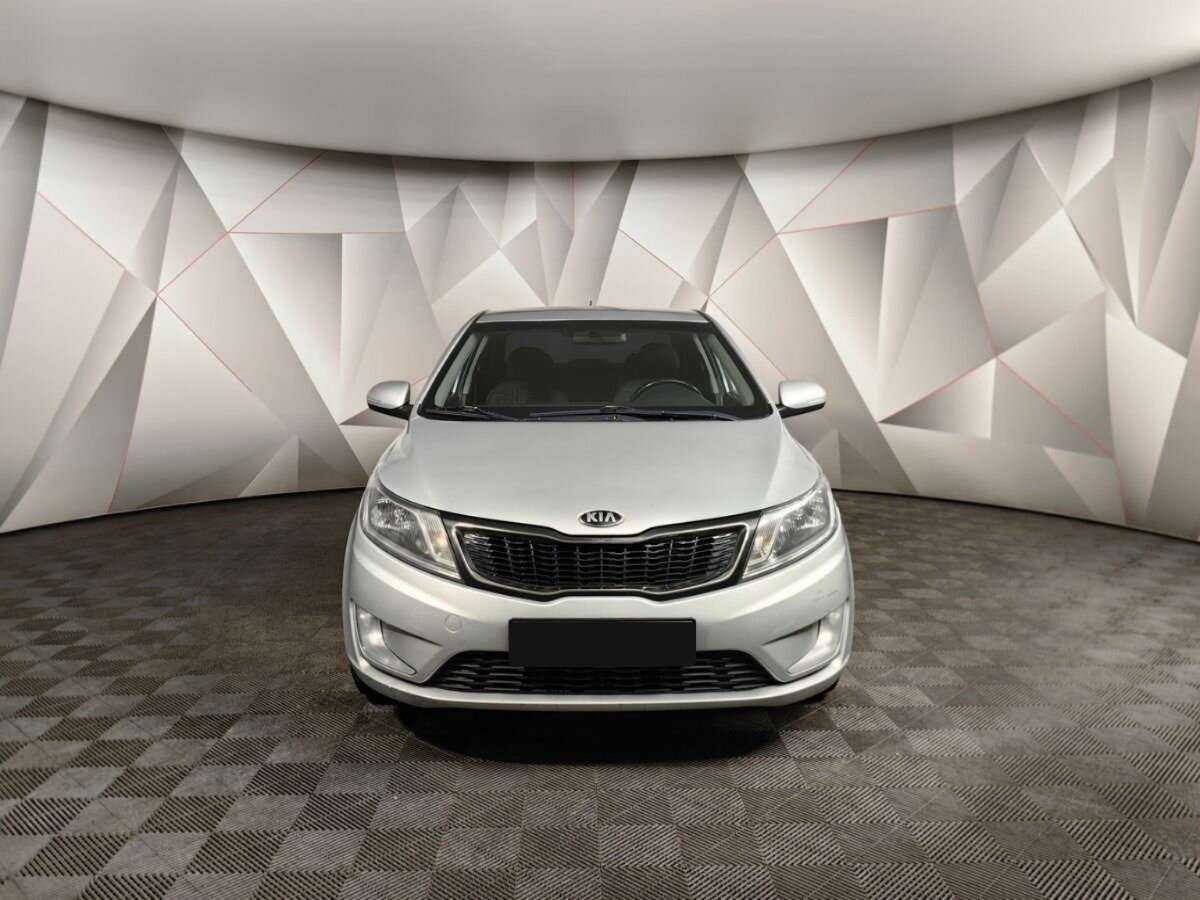 Б/У Киа Рио 2014 года. Фото: #2