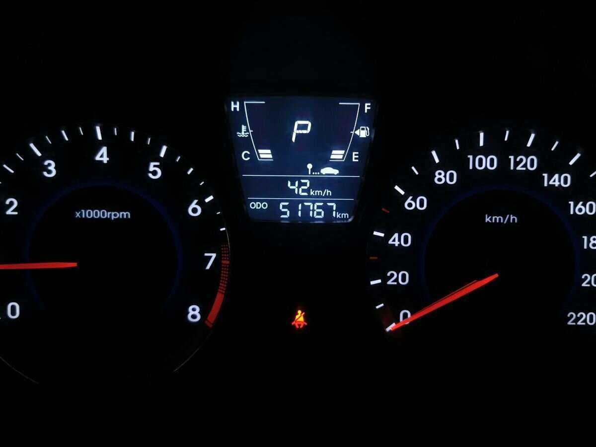 Б/У Хендай Солярис 2014 года. Фото: #13