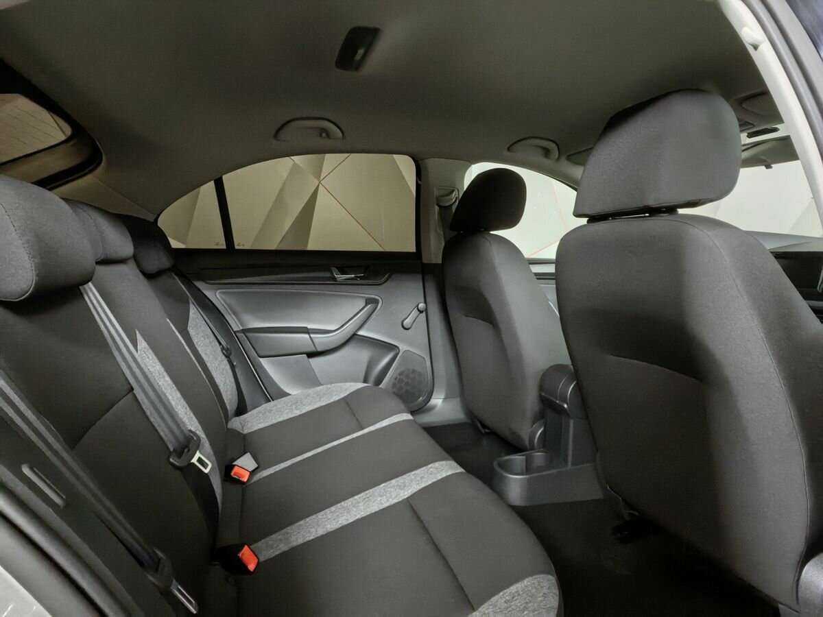 Б/У Шкода Рапид 2021 года. Фото: #11