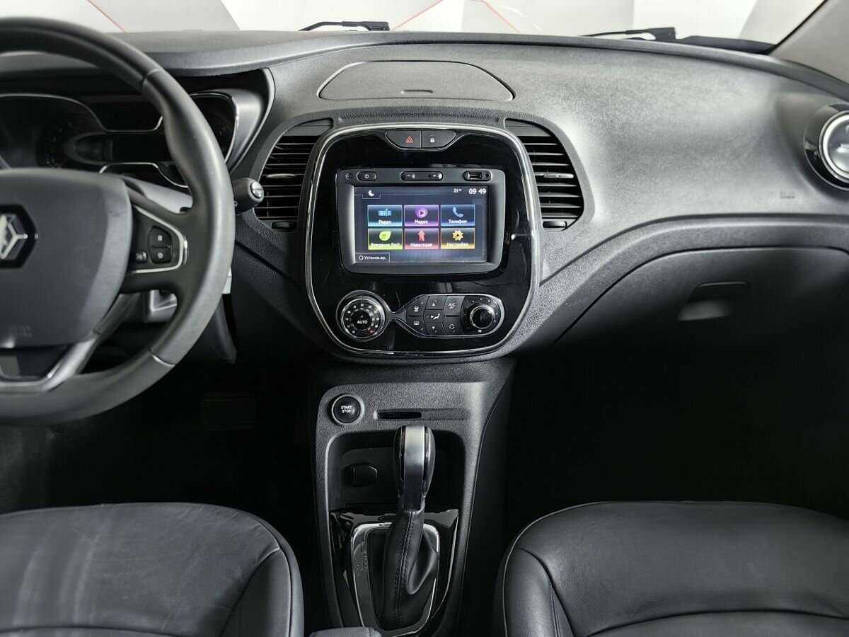 Б/У Рено Каптюр 2017 года. Фото: #8