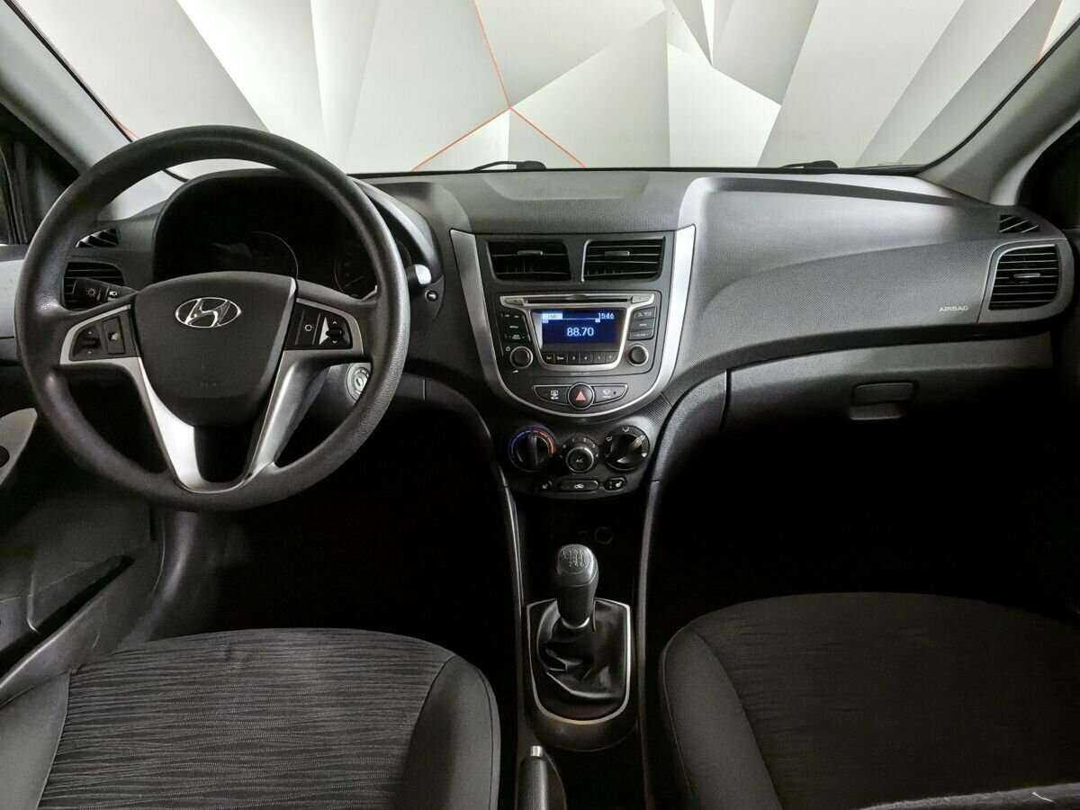 Б/У Хендай Солярис 2016 года. Фото: #8