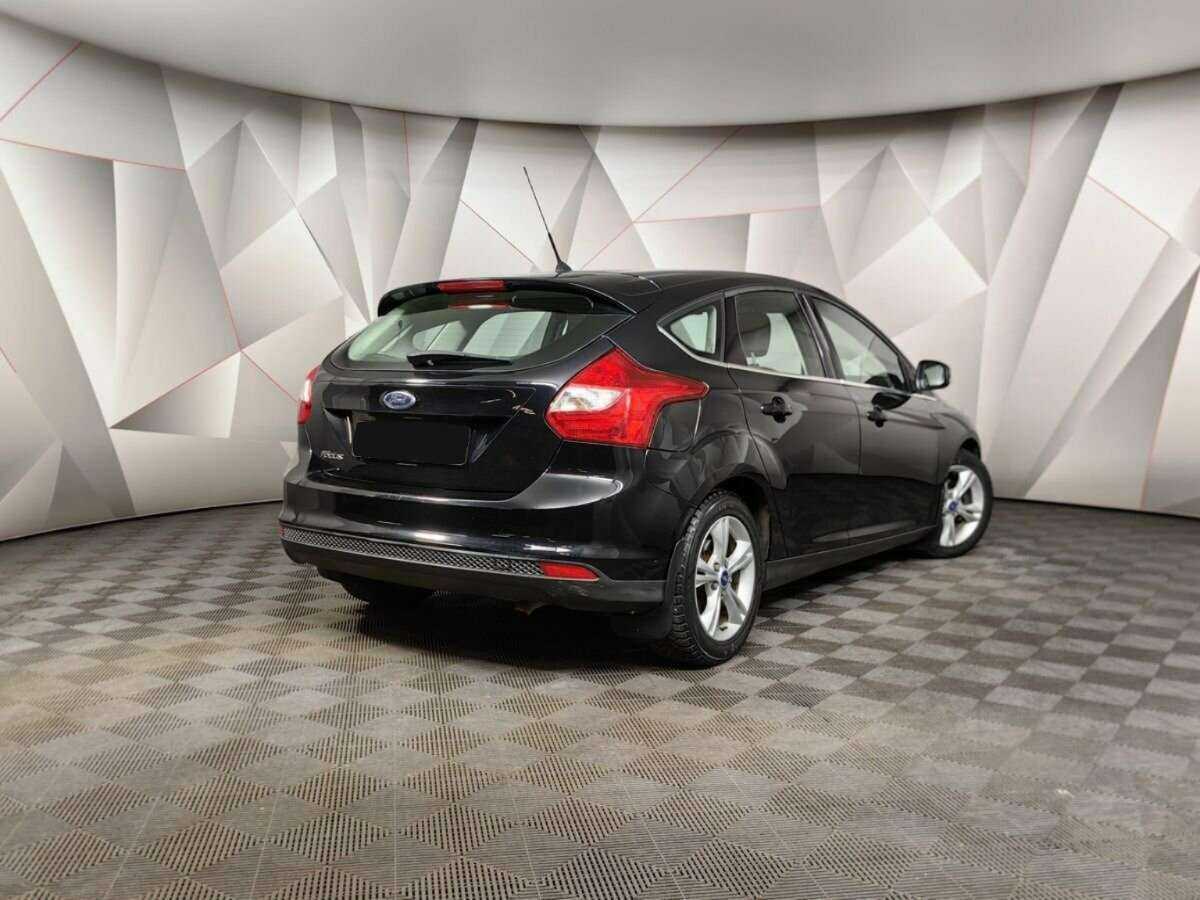 Б/У Форд Фокус 2012 года. Фото: #1