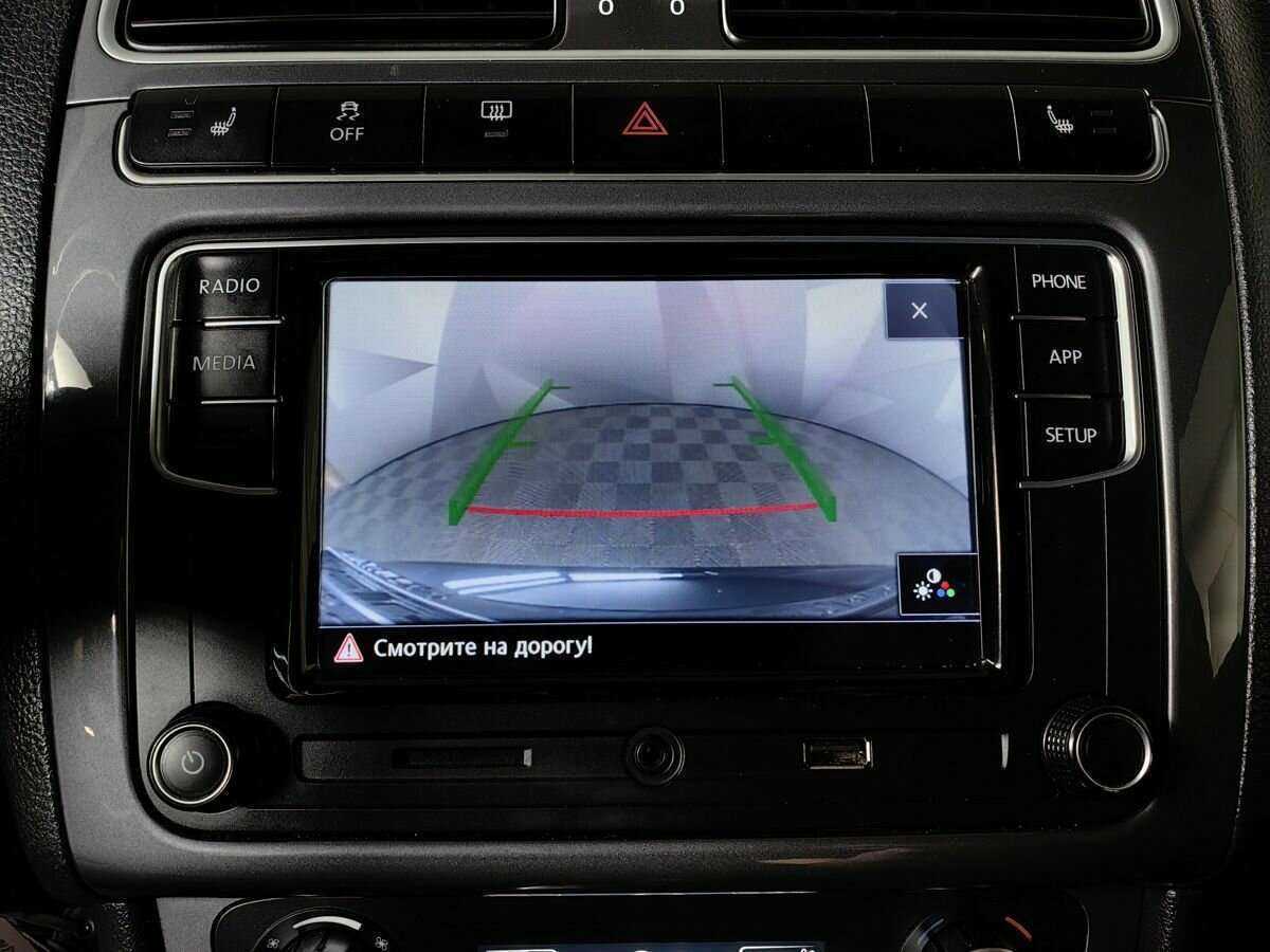 Б/У Фольксваген Поло 2018 года. Фото: #15