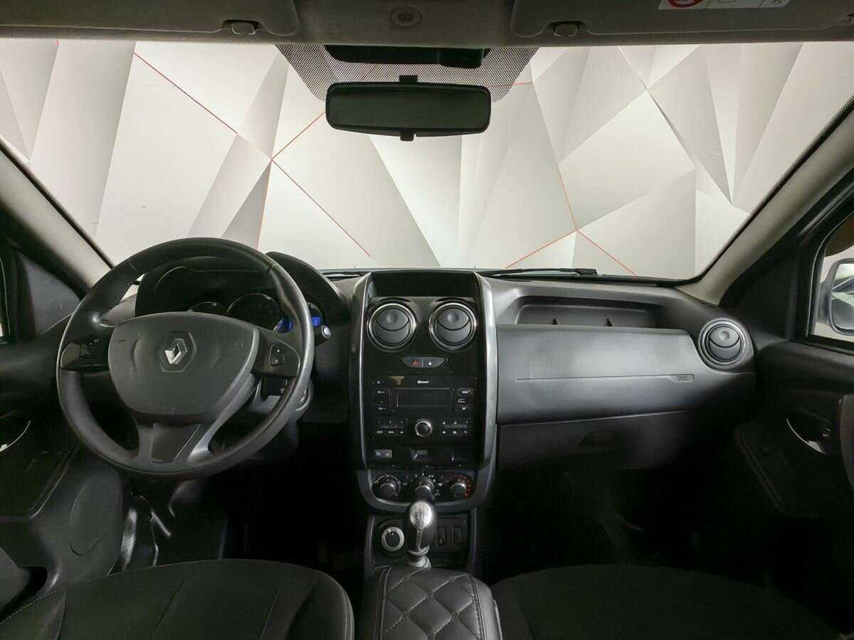 Б/У Рено Дастер 2017 года. Фото: #7